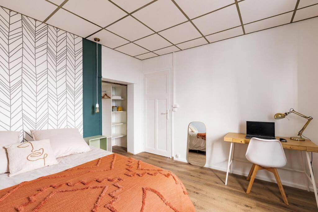 Appartement Cozy En Face De La Gare - Saint-Brieuc Exteriör bild